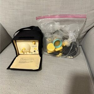 Medela Pump In Style Advanced - Cream and Black